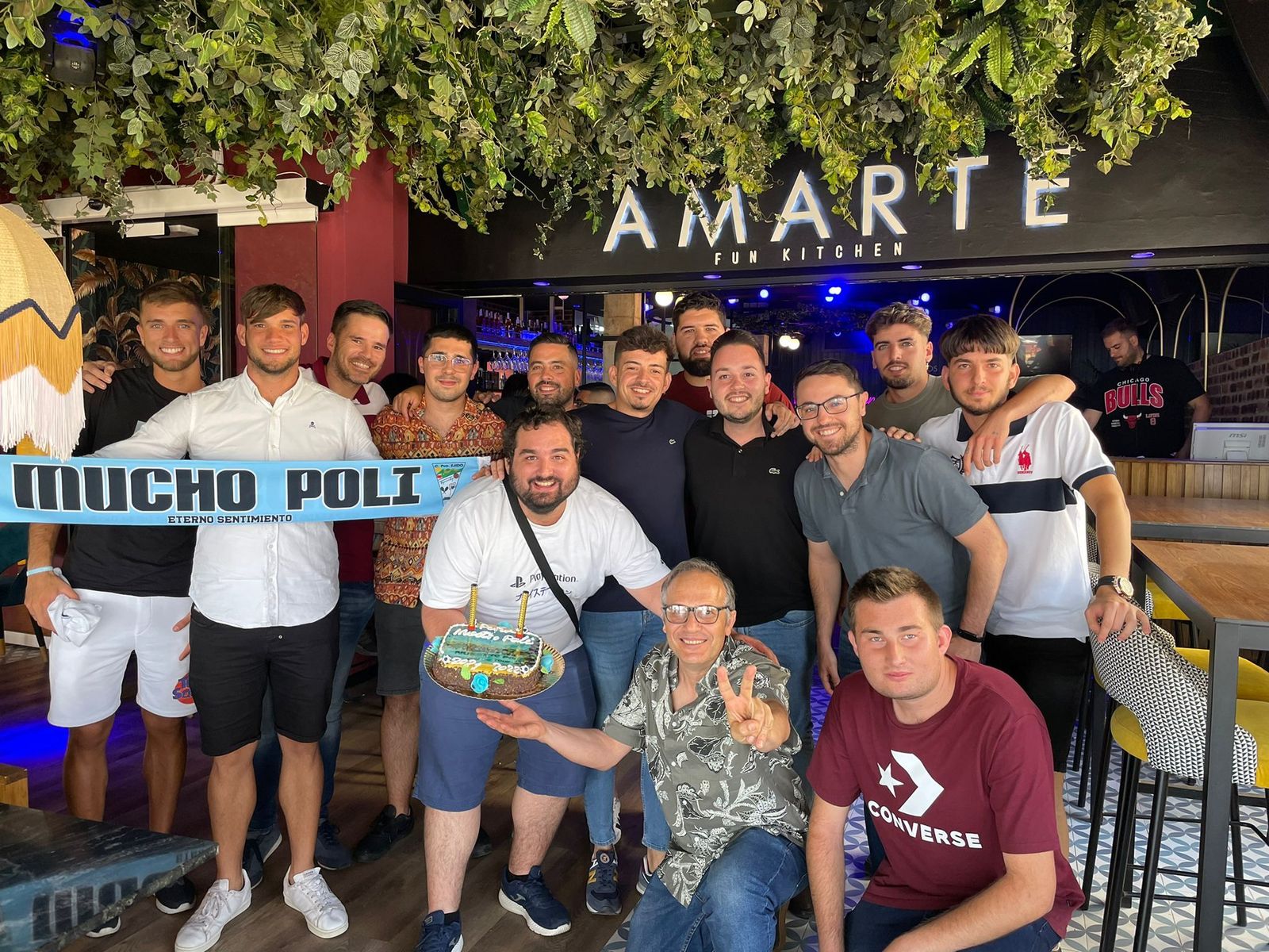 Algunos peñistas del Poli El Ejido, del colectivo Nuestro Poli, fieles seguidores celestes