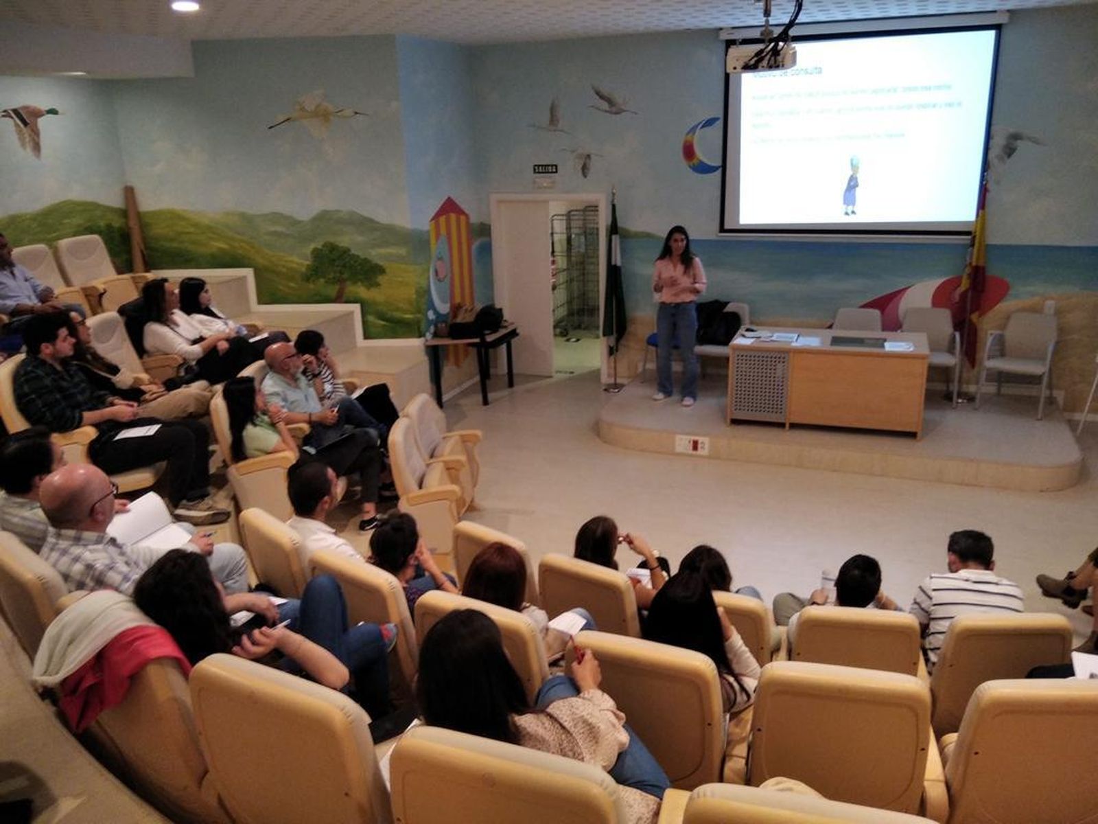 Imagen de una de las ponentes en la jornada sobre la Atención Primaria en Jerez