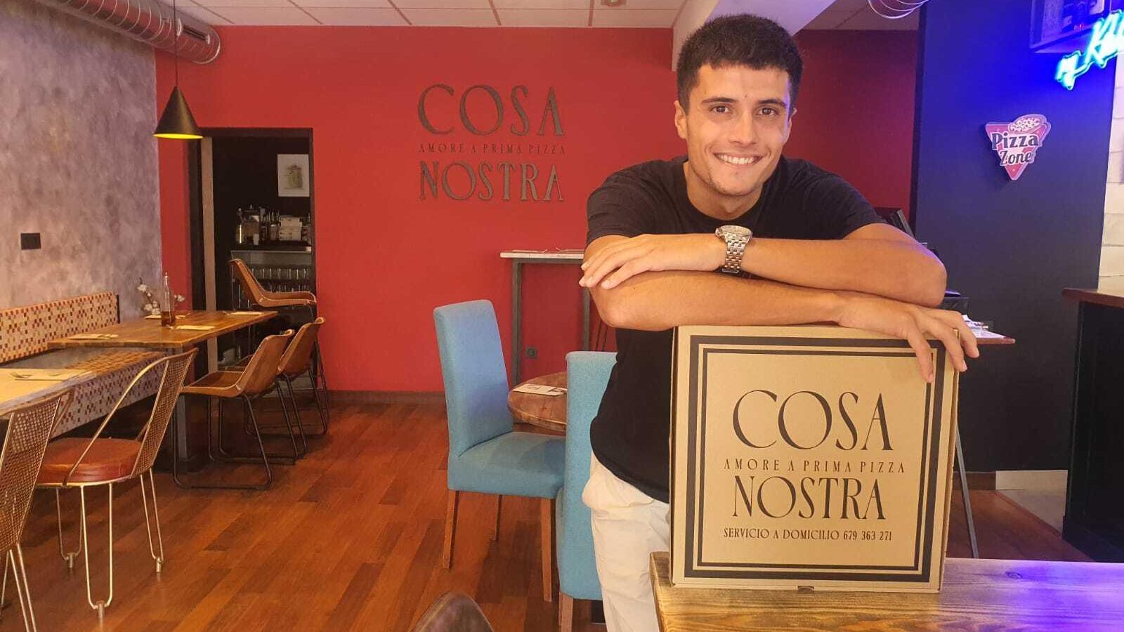 Marcos, en la pizzería.