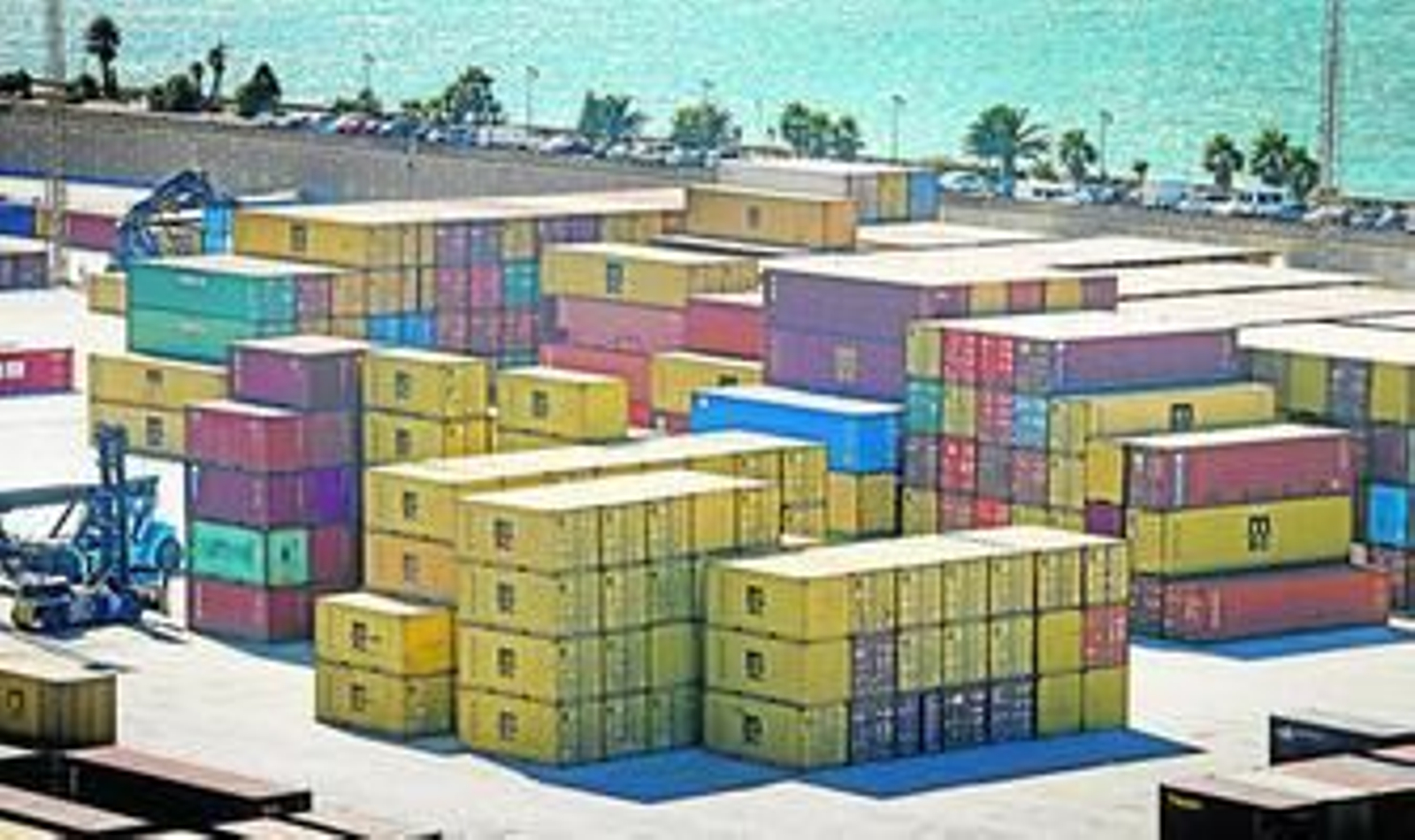 Terminal de contenedores del puerto gaditano, cuyo tráfico de mercancías ha crecido en lo que llevamos de año con respecto a 2014.
