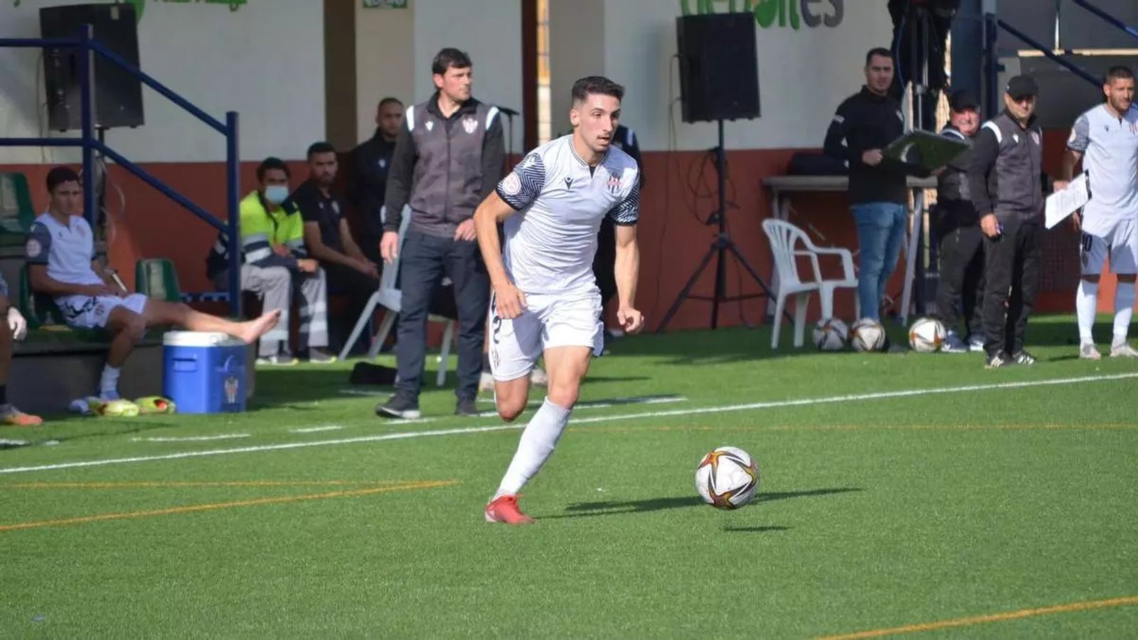 Pedro Ramírez, durante su estancia en el Vélez CF