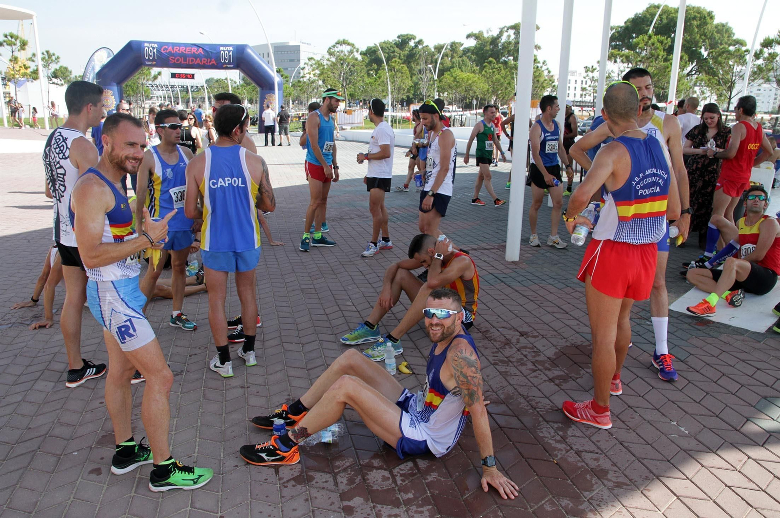Imágenes de la Carrera Solidaria Ruta 091 organizada por la Policía Nacional