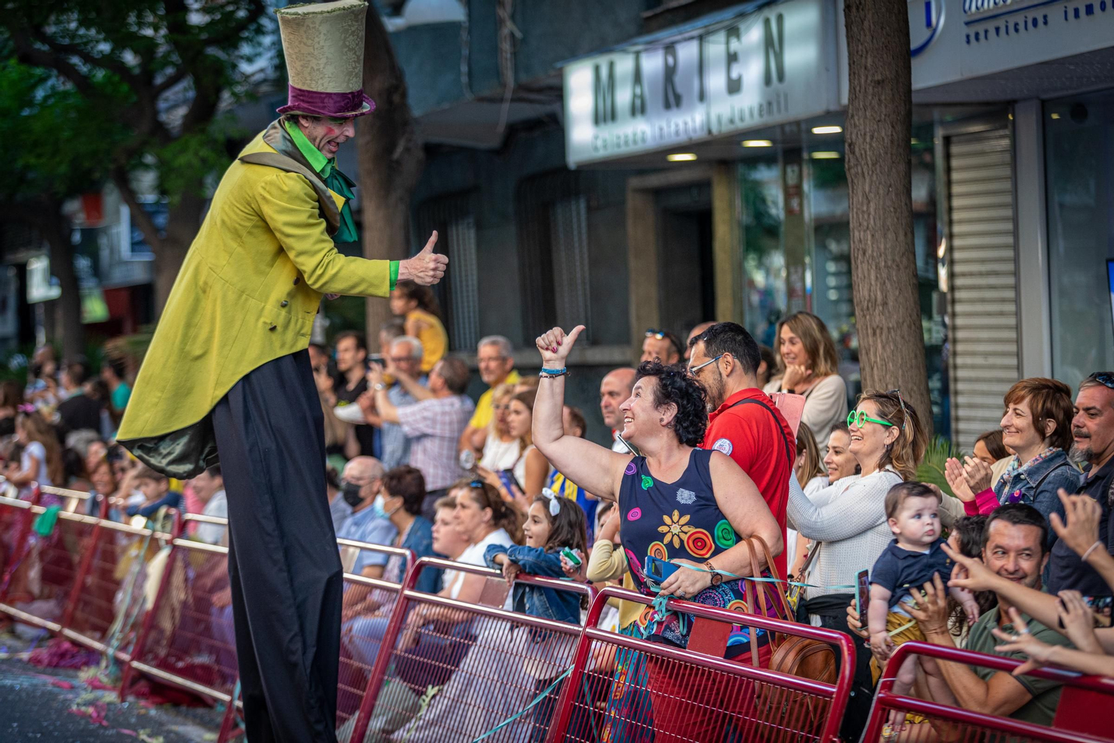 La cabalgata del Carnaval de Cádiz 2022, en imágenes