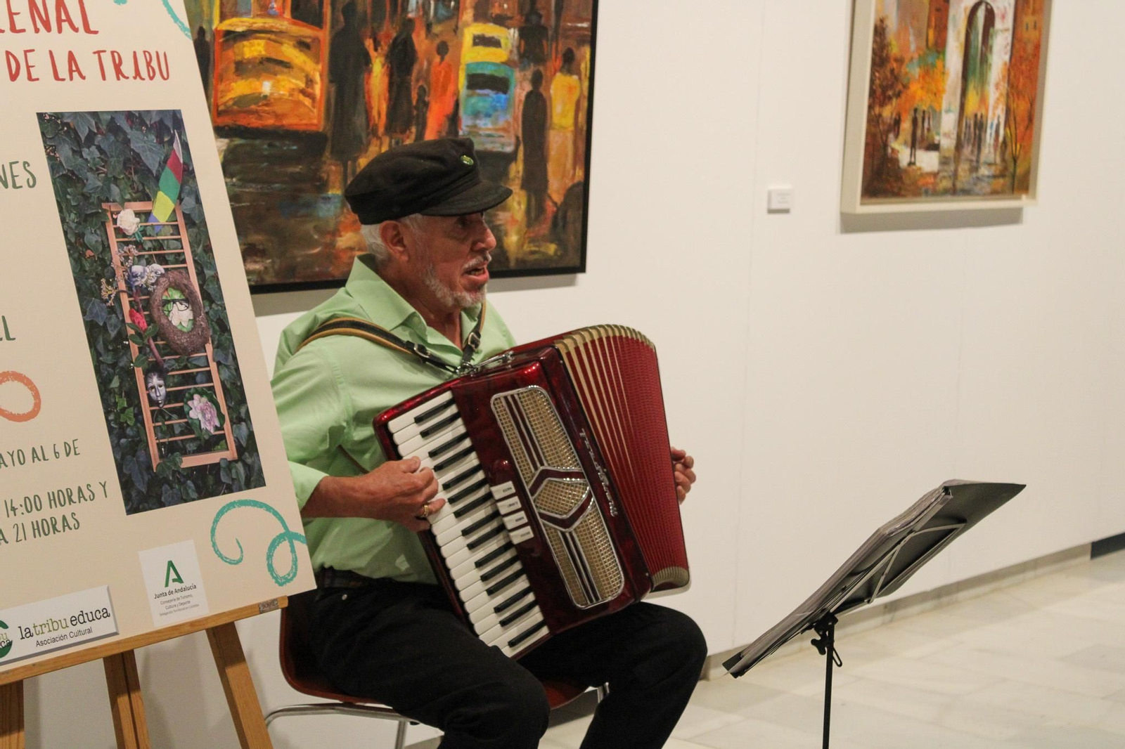 La II Bienal Artistas de la Tribu en el Teatro Cómico de Córdoba, en imágenes
