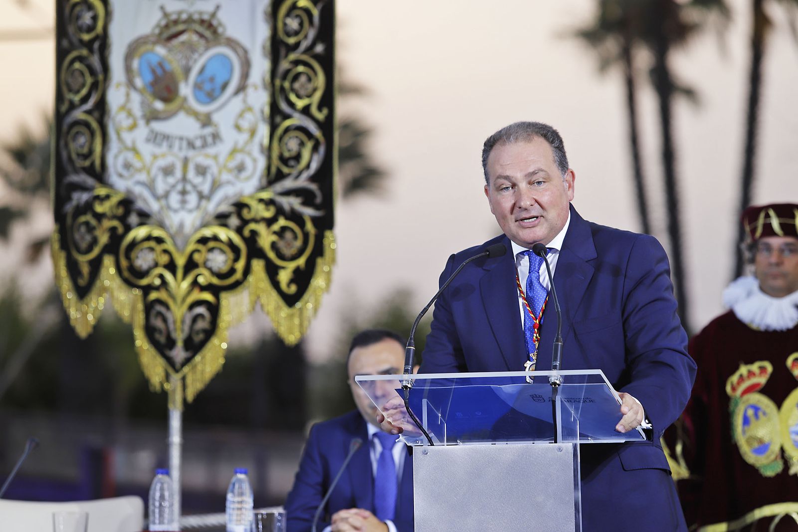 Imágenes de la constitución de la Diputación de Huelva