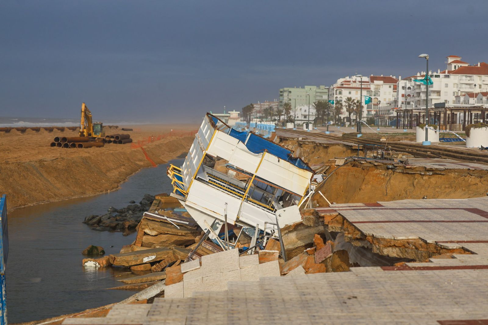 Fotografías de las zonas más perjudicadas de Matalascañas tras los últimos temporales