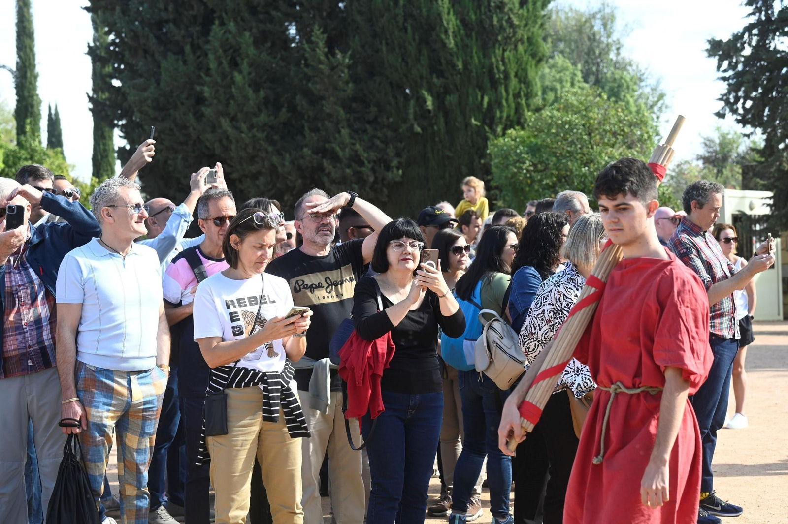 Las fotos de la recreación histórica 'Sangre y arena' en las Jornadas de Cultura Funeraria en Córdoba