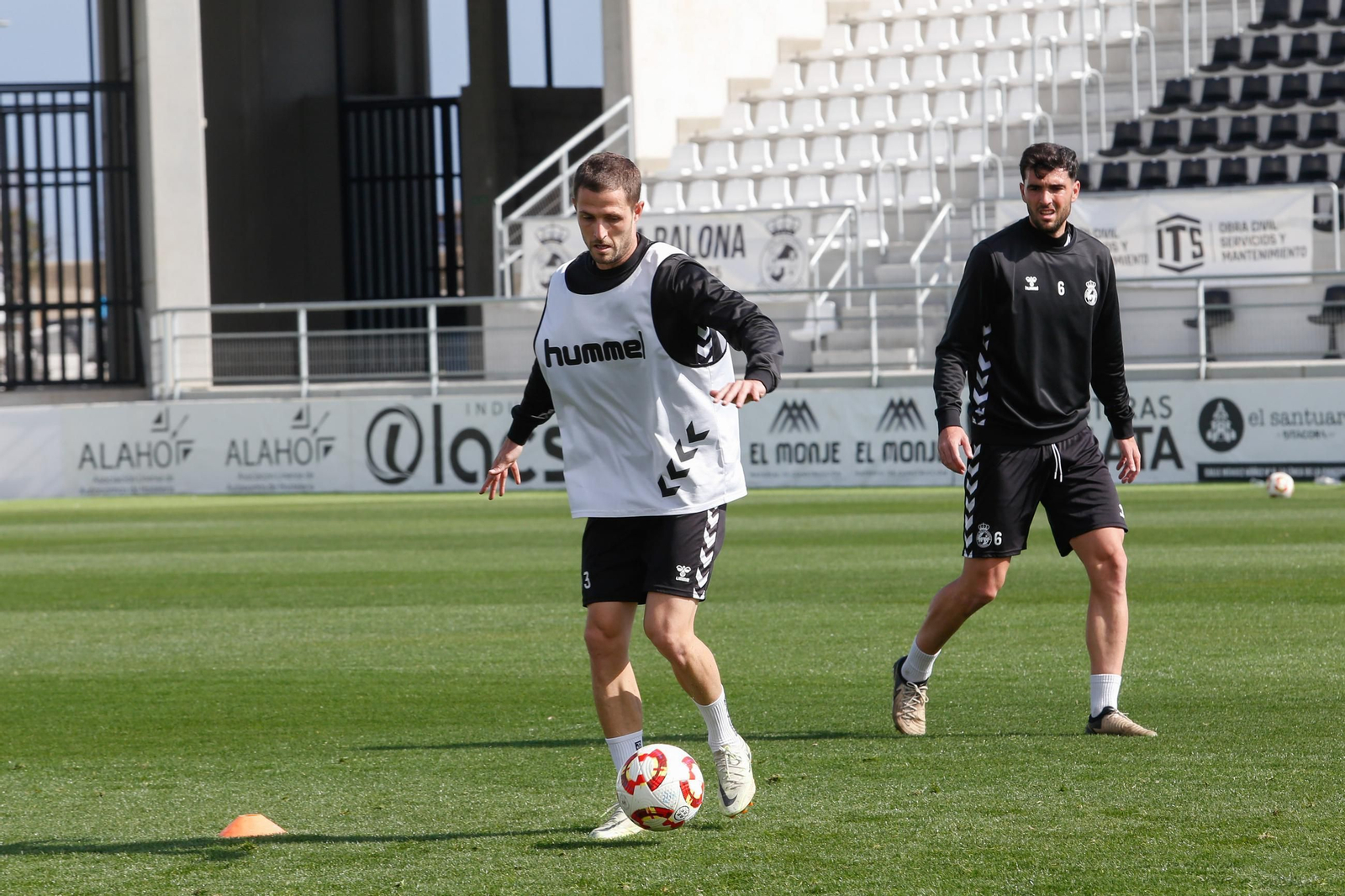 Las fotos del entrenamiento de la Balona previo a su visita al UCAM Murcia