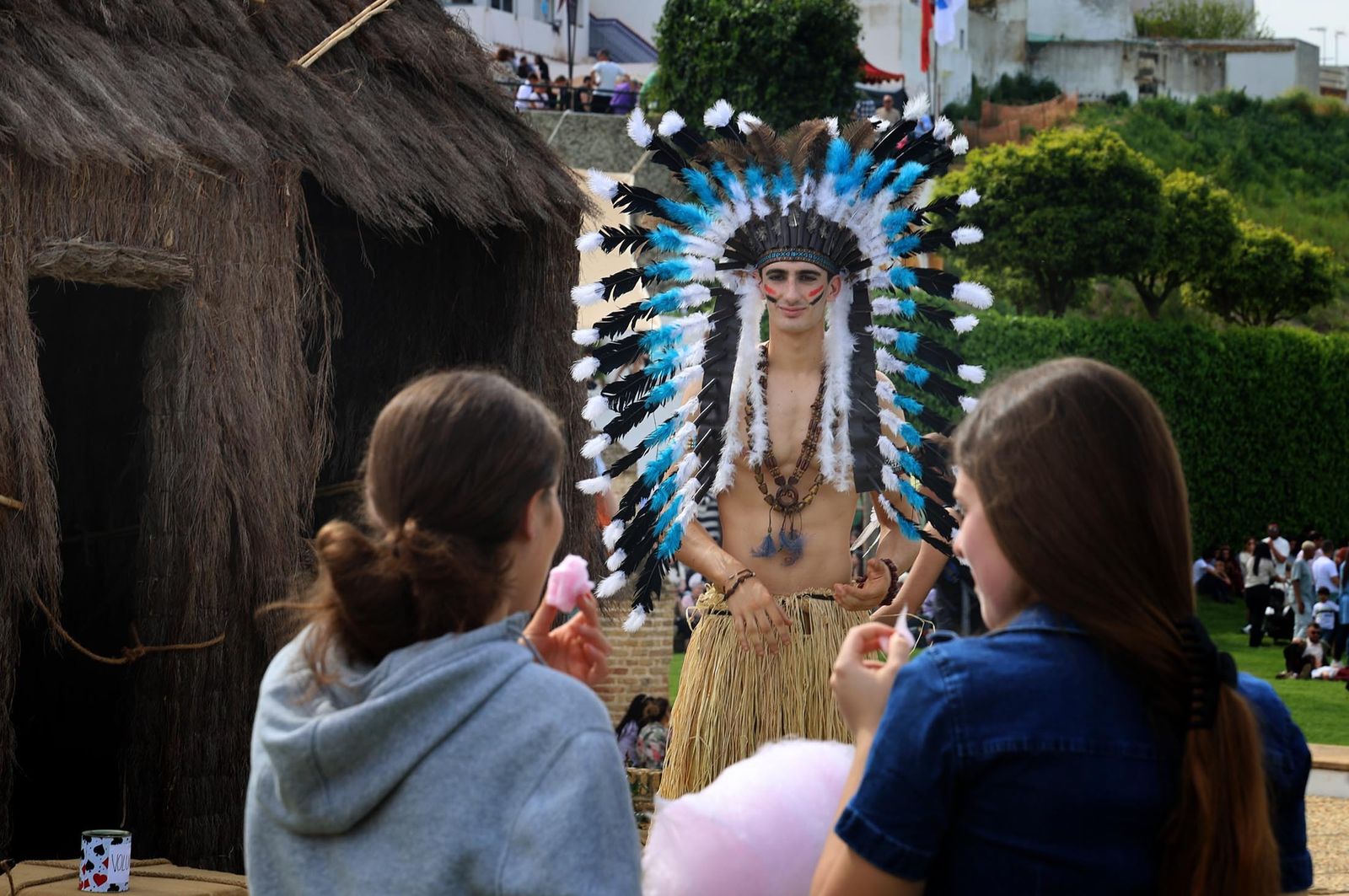 Imágenes del ambiente en el sábado 16 de marzo en Huelva