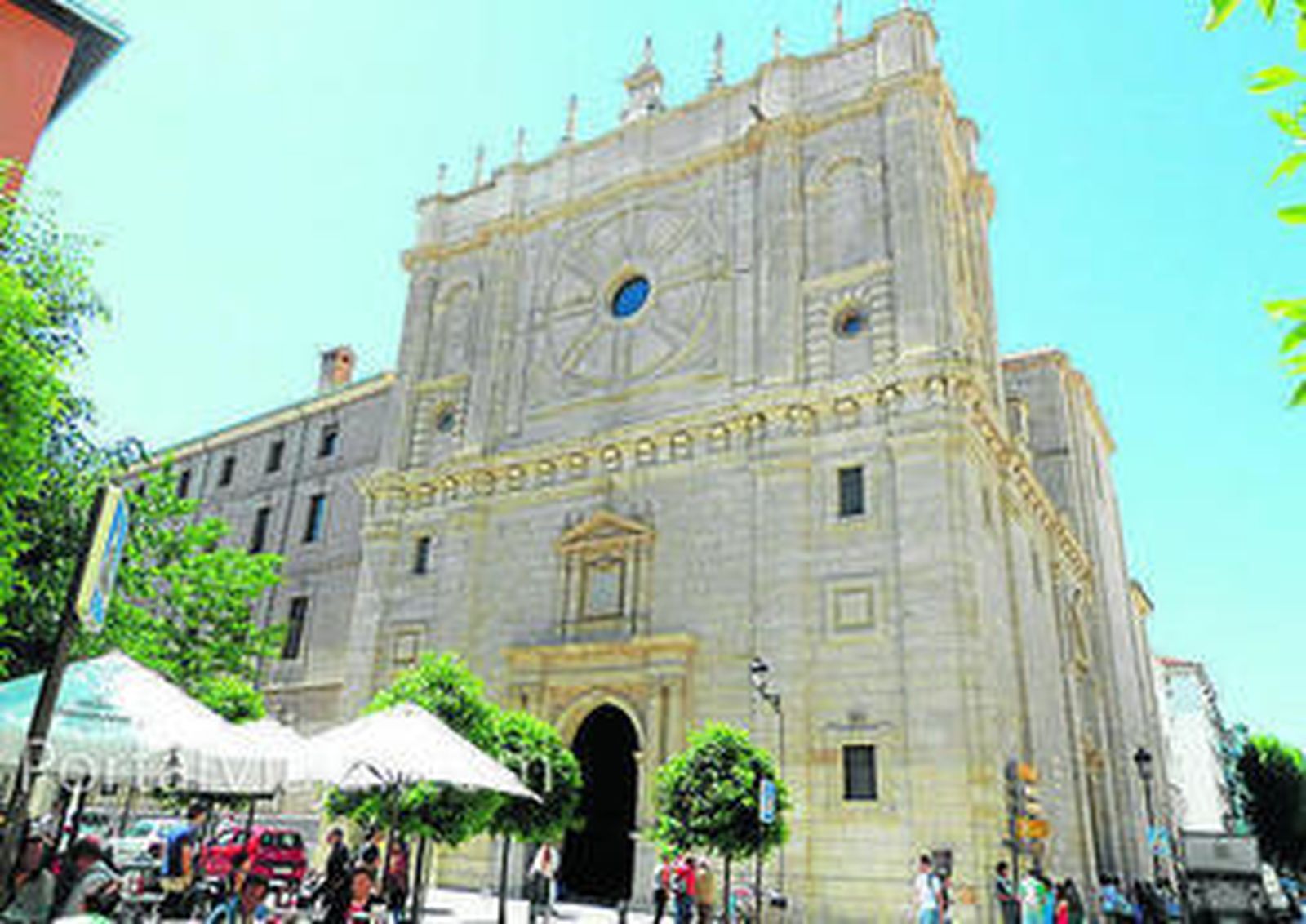 Granadinas, a cal y canto