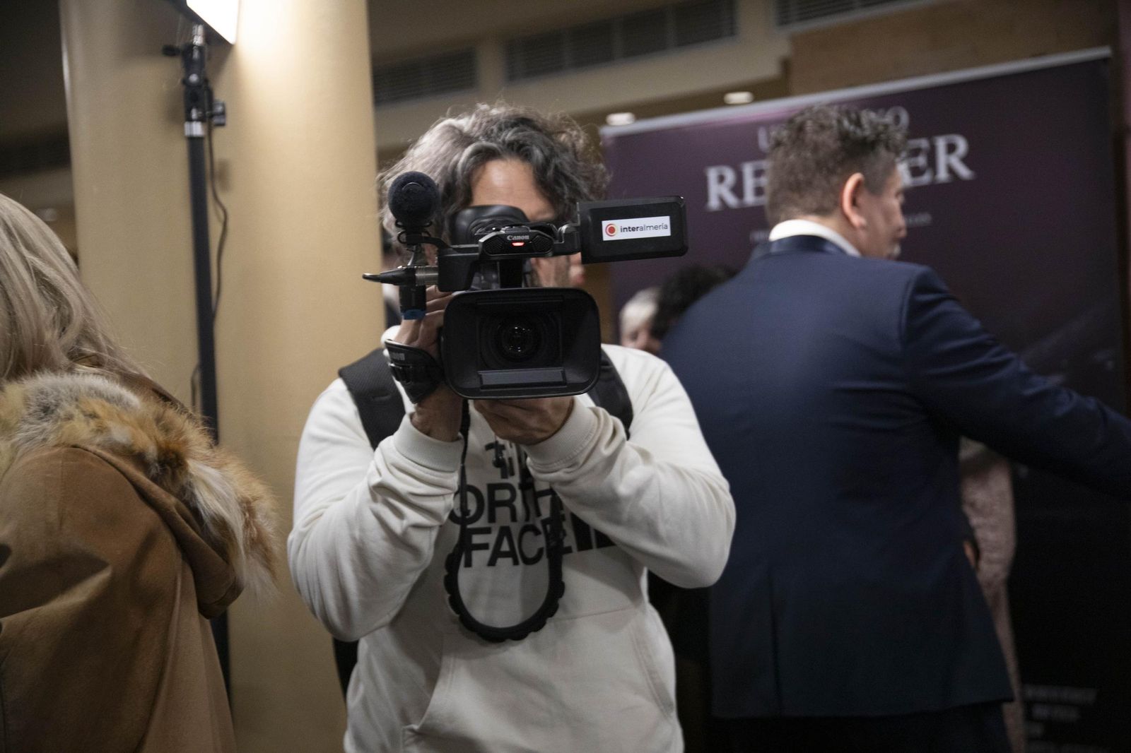 El estreno en Almería del largometraje documental "Concha Robles", en imágenes