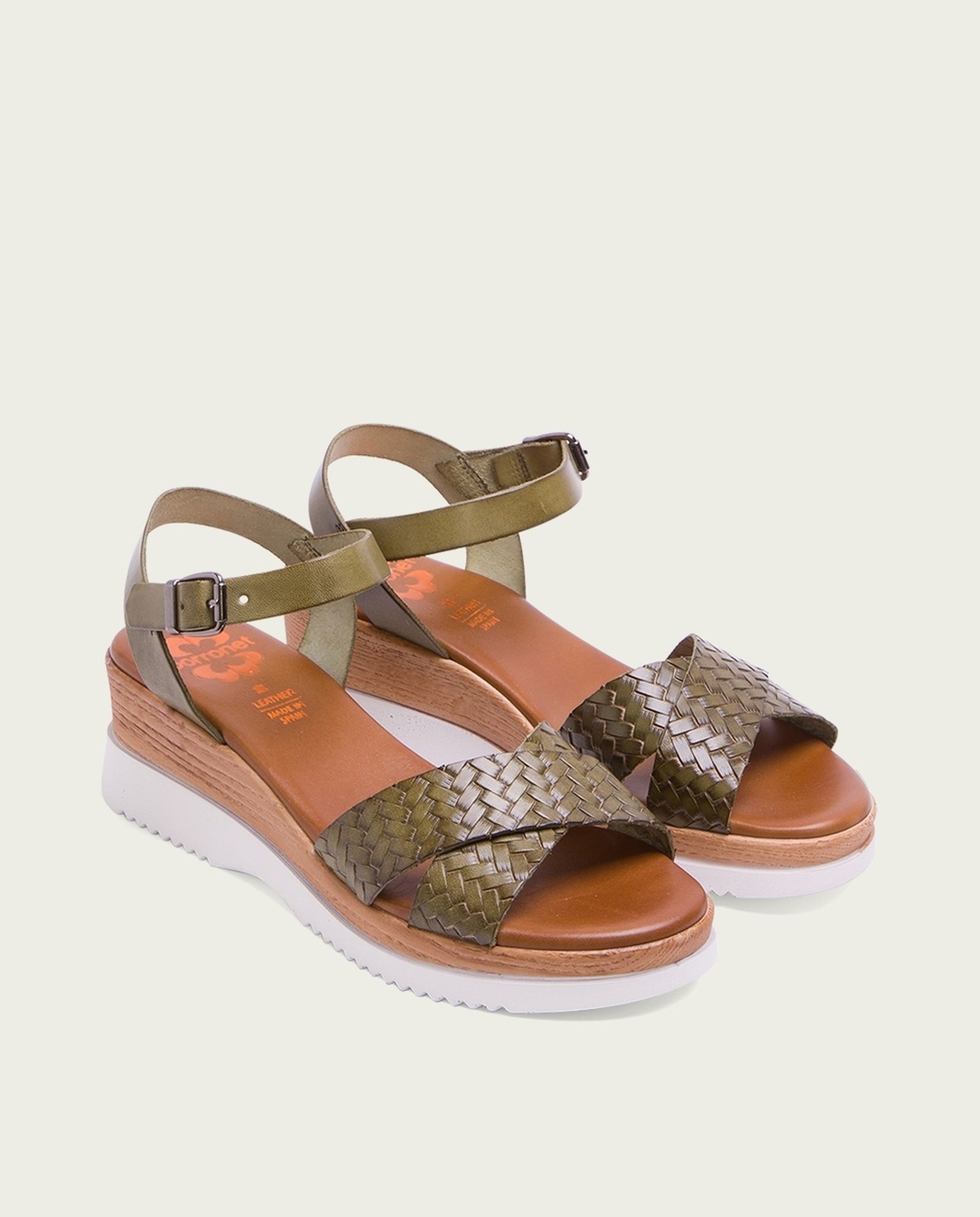 Ya están aquí las esperadas sandalias de la nueva colección de Porronet