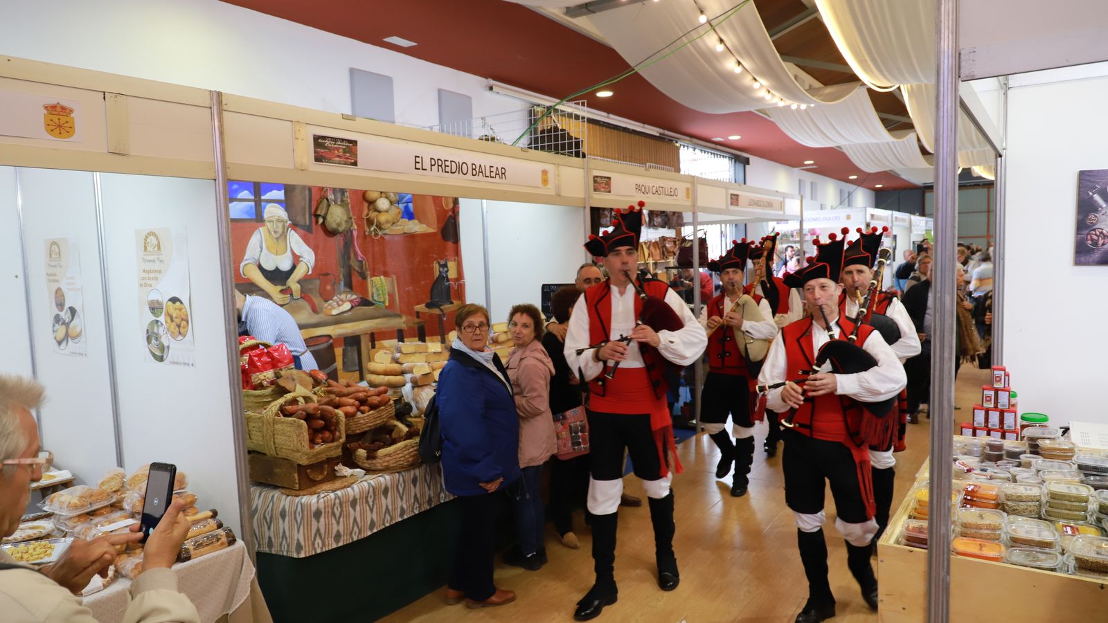 Grupo de gaiteros de la localidad pontevedresa de Moraña.