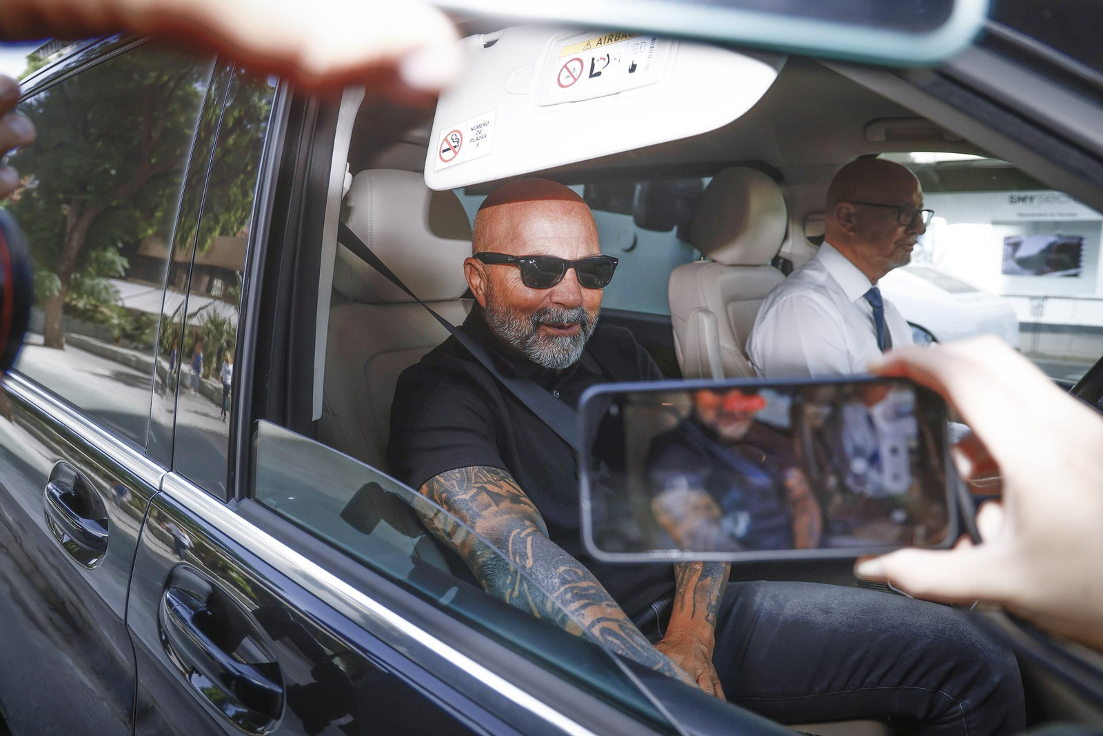 La obscena cantidad de dinero que Sampaoli llevaba en su cartera extraviada en Sevilla