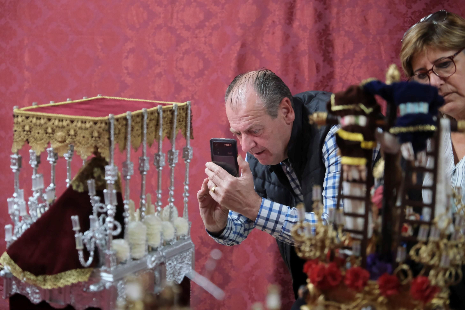 La Semana Santa en miniatura de la barriada de Levante en Córdoba, en imágenes