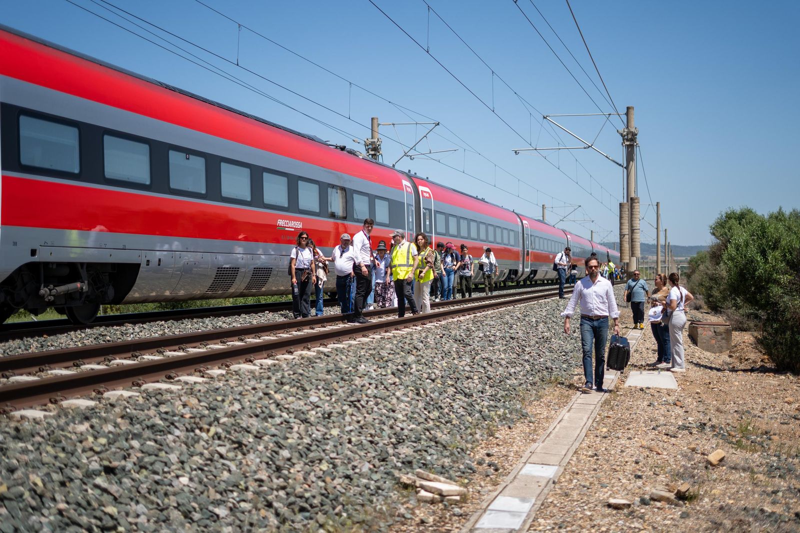 Un pueblo de Hornachuelos atendió y dio cobijo a los viajeros del Iryo Madrid-Sevilla afectados por el apagón