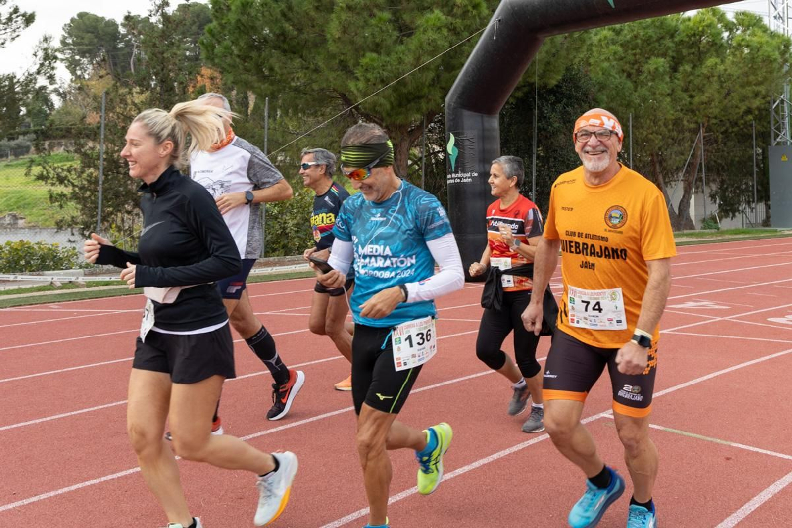 Convivencia y atletismo en estado puro, en la XXVI Carrera de los Puentes