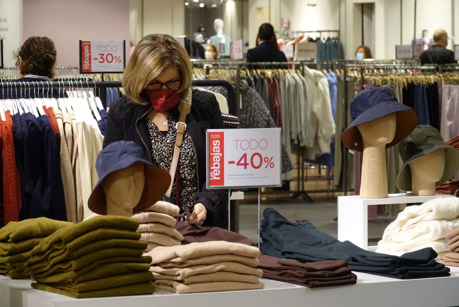 Primer día de rebajas en Málaga, en fotos