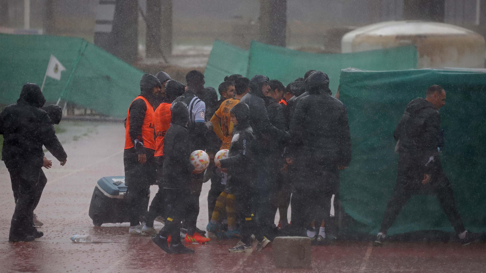 Fotos de la suspensión del Balona - Unionistas