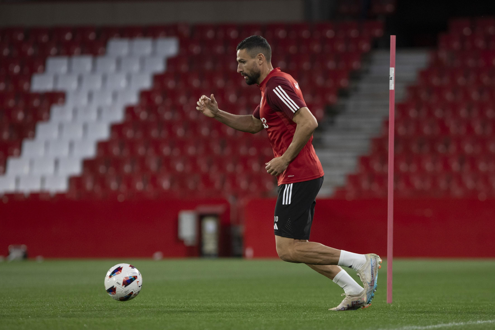 Así fue el primer entrenamiento de José Ramón Sandoval en el Granada CF