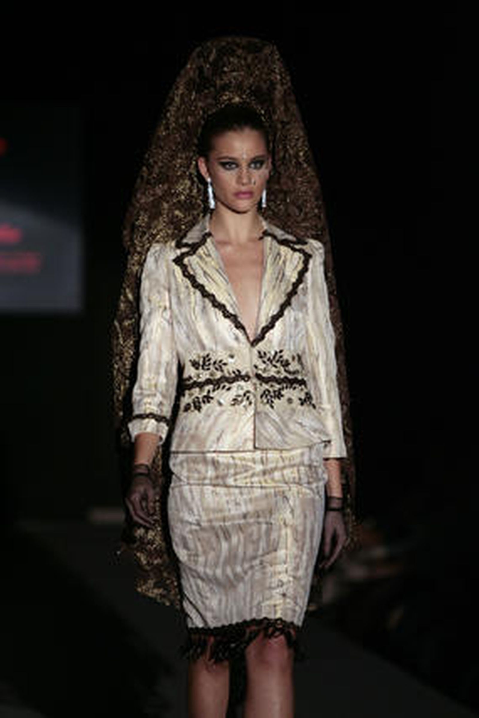 Desfile de Françoise De Guardia.

Fotos:Juan Carlos Muñoz