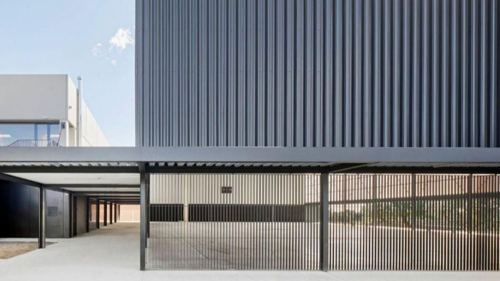 El pabellón polideportivo Punta Ribot, en La Línea.