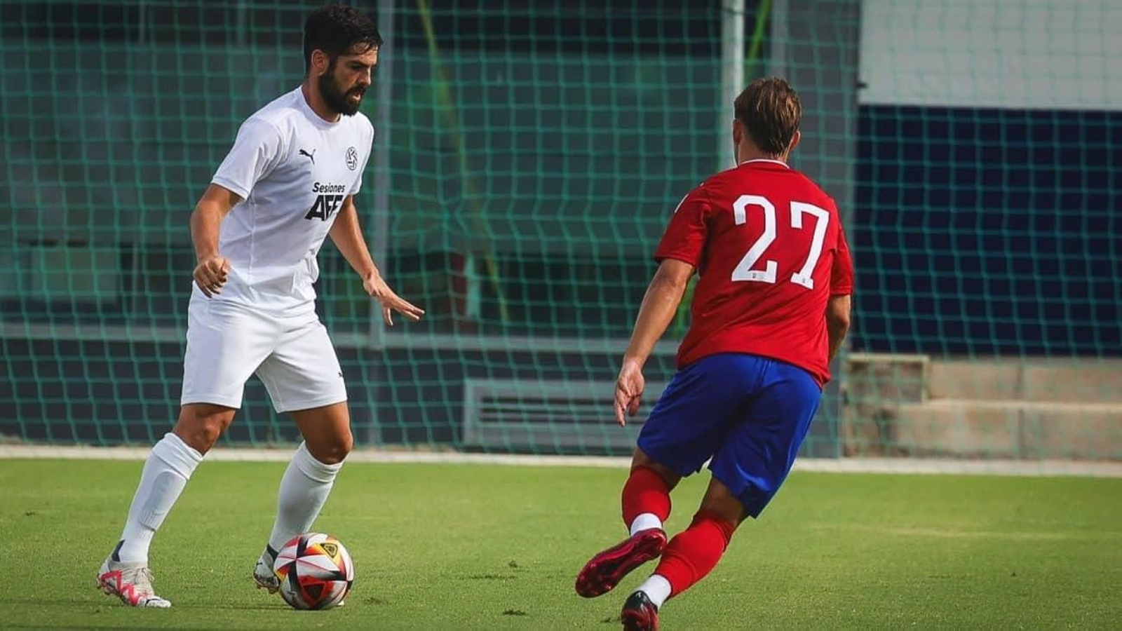 Paco Torres, en un entrenamiento con la selección de AFE. Paco Torres, en un entrenamiento con la selección de AFE.