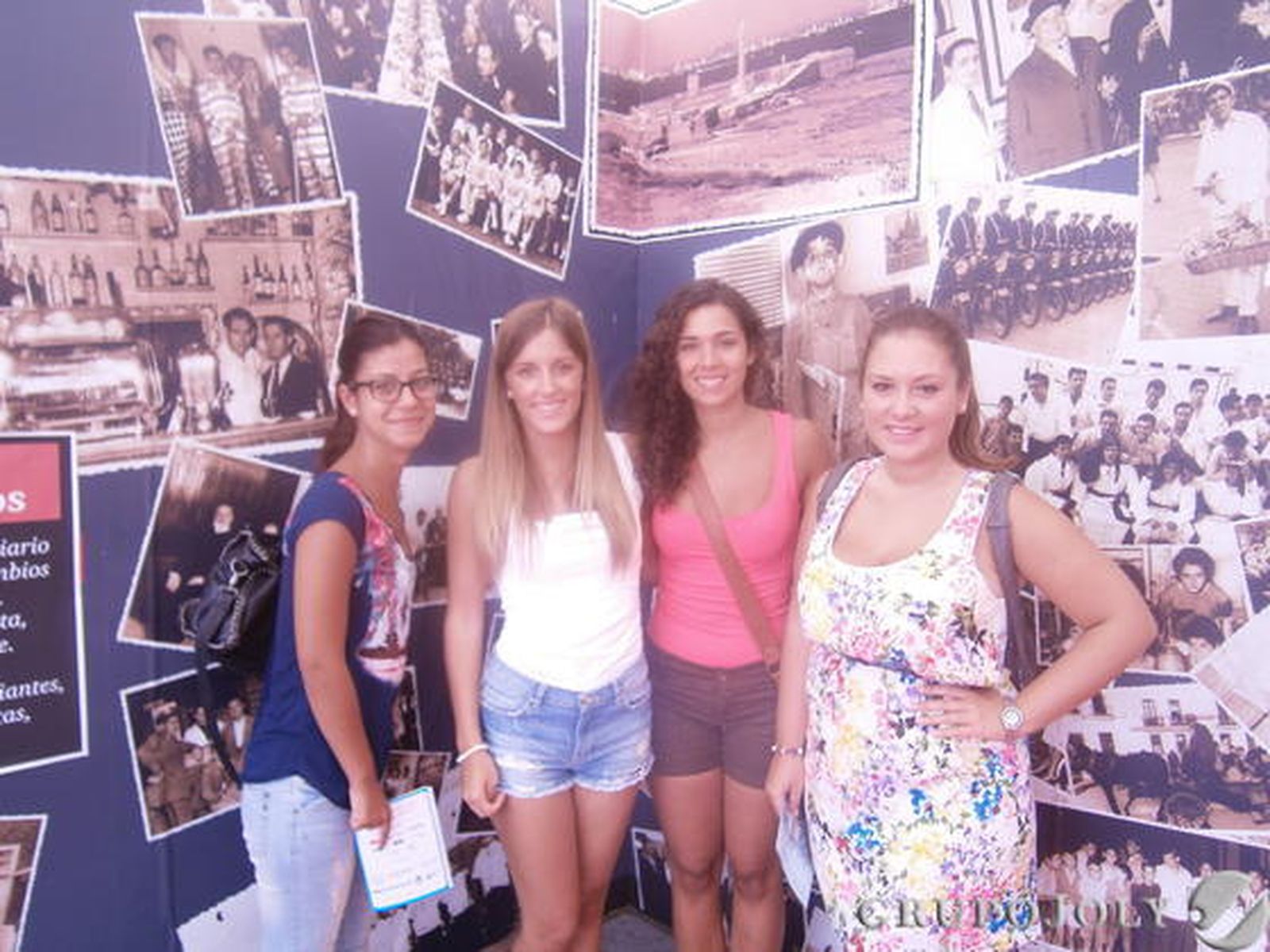 ¿Has pasado por el stand de Diario de Cádiz en la Gran Regata? ¡búscate en nuestra galería!