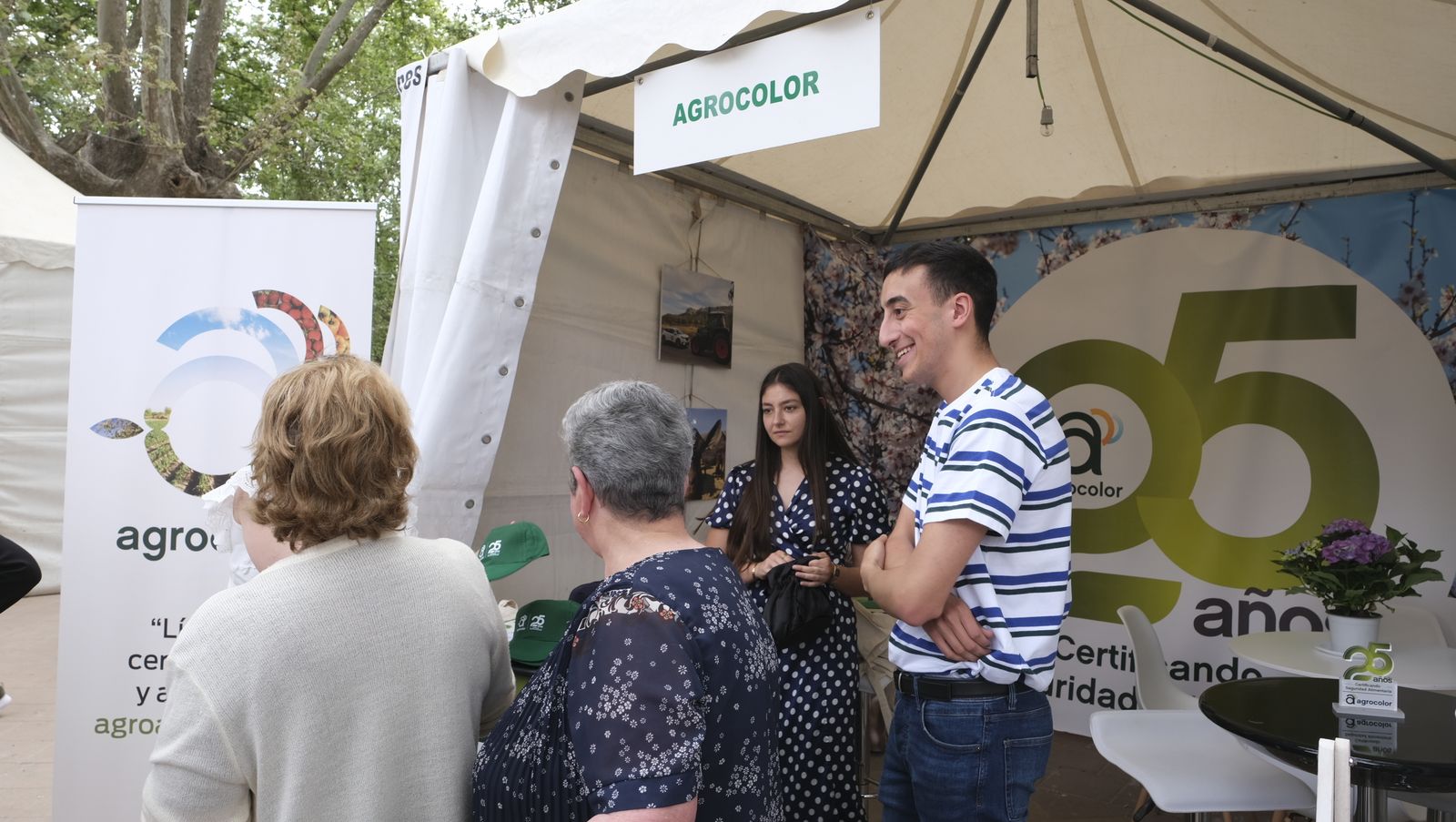 Stand de Agrocolor en Terracultura