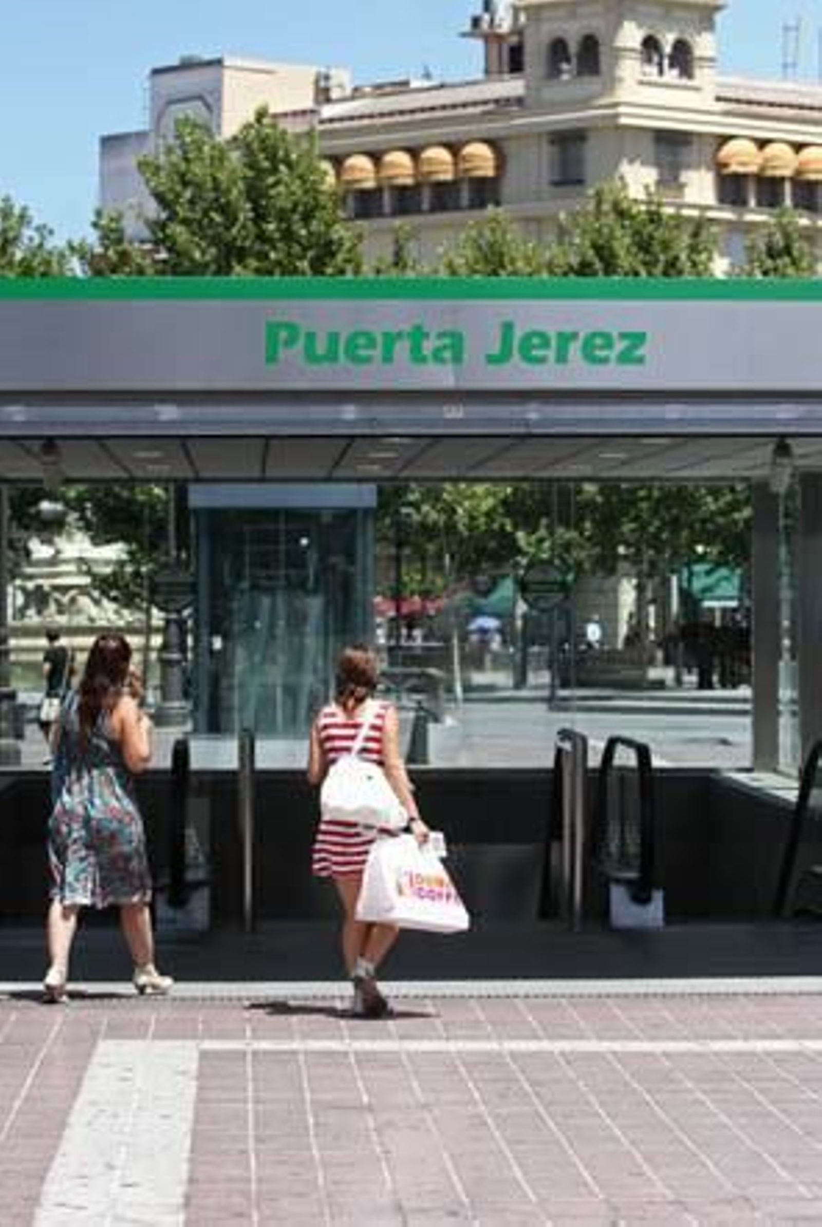 La Cámara de Cuentas eleva del 42% inicial al 70% el sobrecoste del Metro