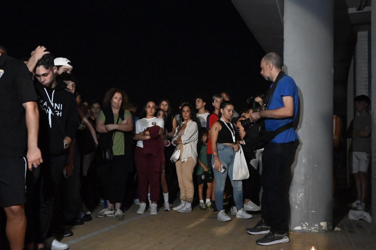 El homenaje del Córdoba CF a Álvaro Prieto a las puertas de El Arcángel, en imágenes
