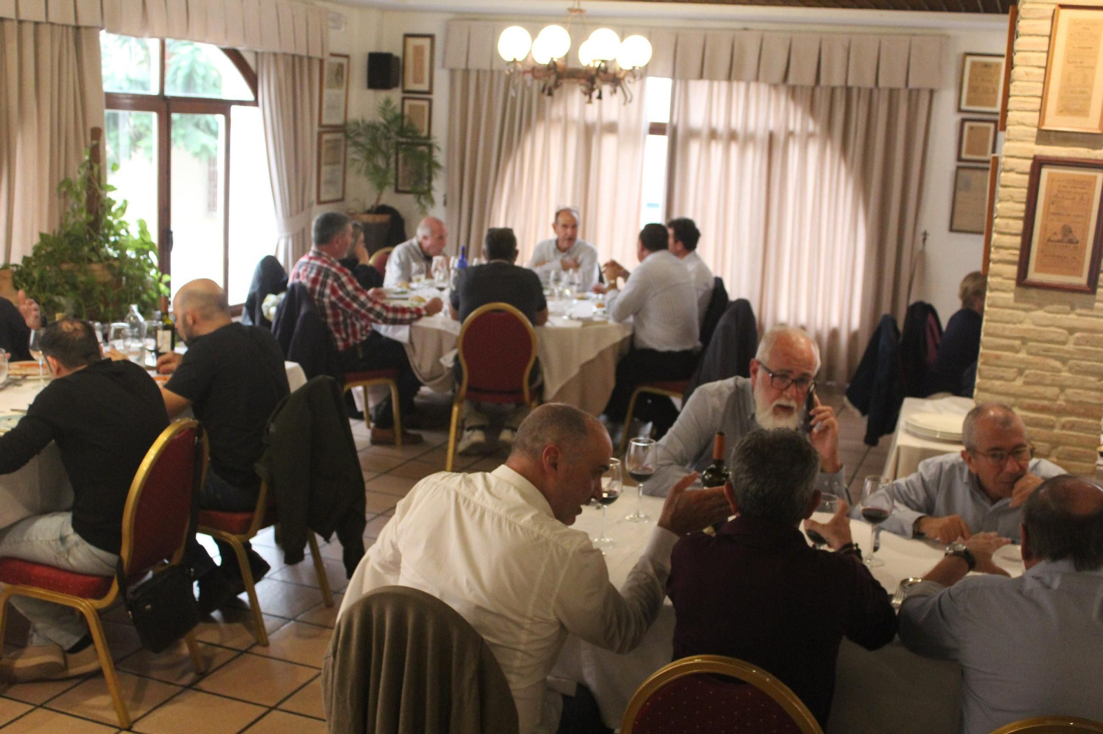 Las mejores fotos de la Terraza Carmona y sus jornadas del toro bravo en la cocina