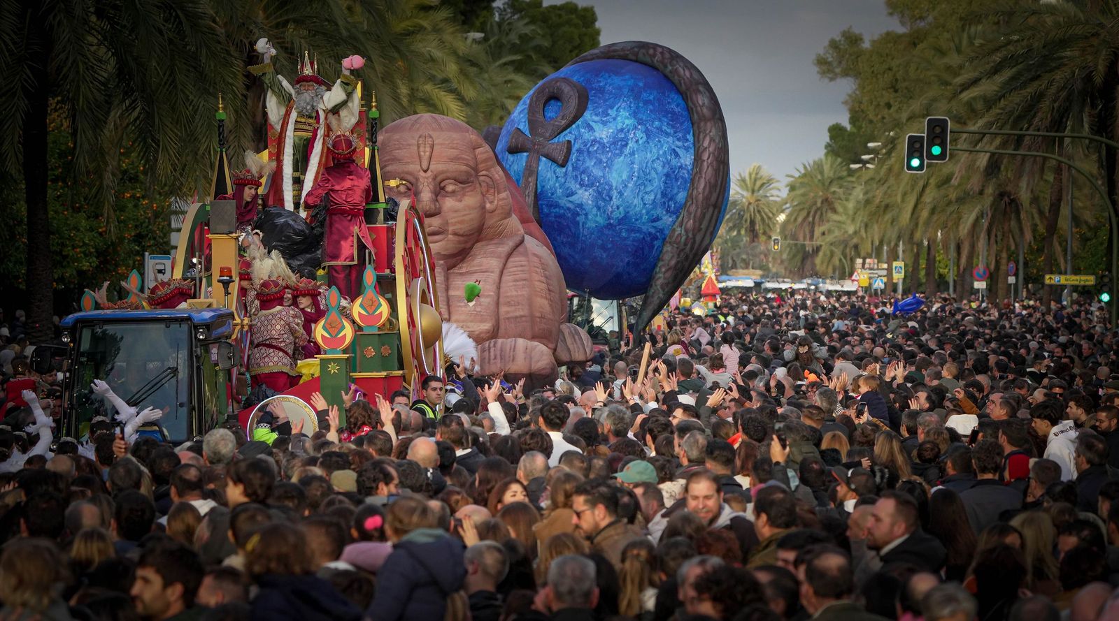 Imágenes de la cabalgata de Reyes Magos en Jerez
