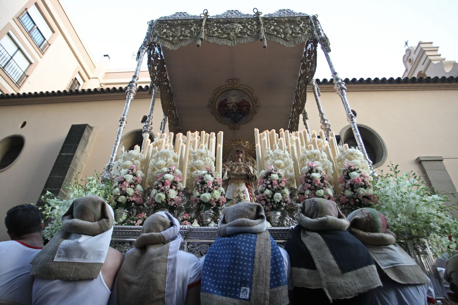 Imágenes del Lunes Santo en la comarca