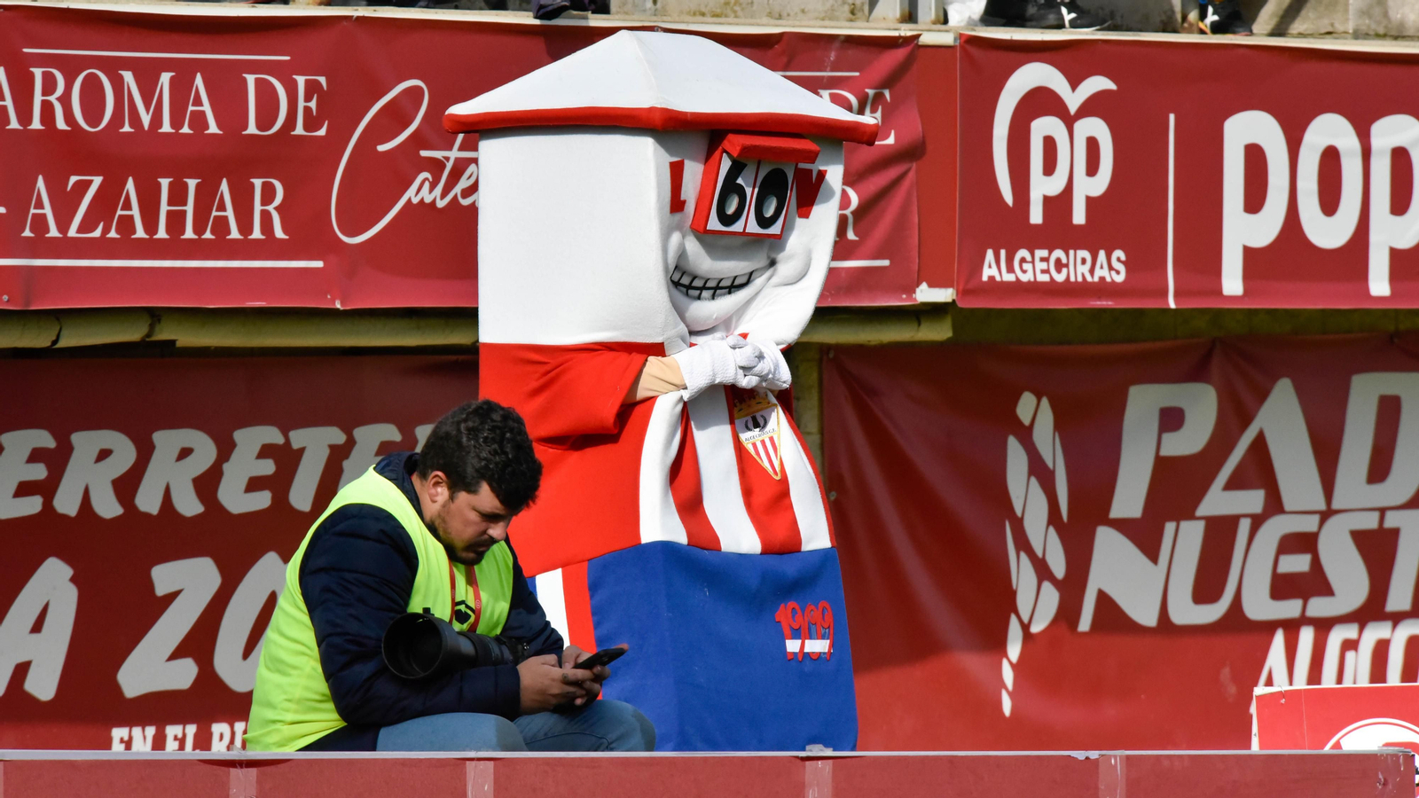 Las mejores fotos del Algeciras CF - Linares Deportivo