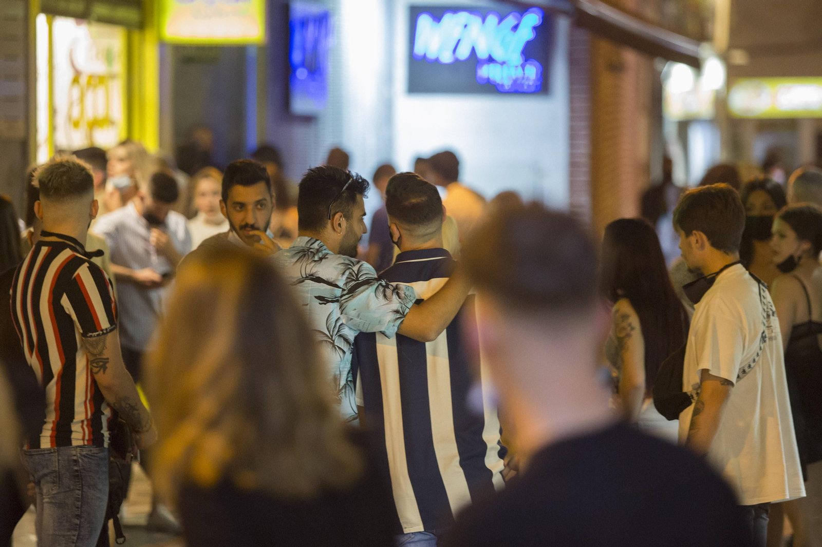 Fotos del adiós de Málaga al estado de alarma por el Covid