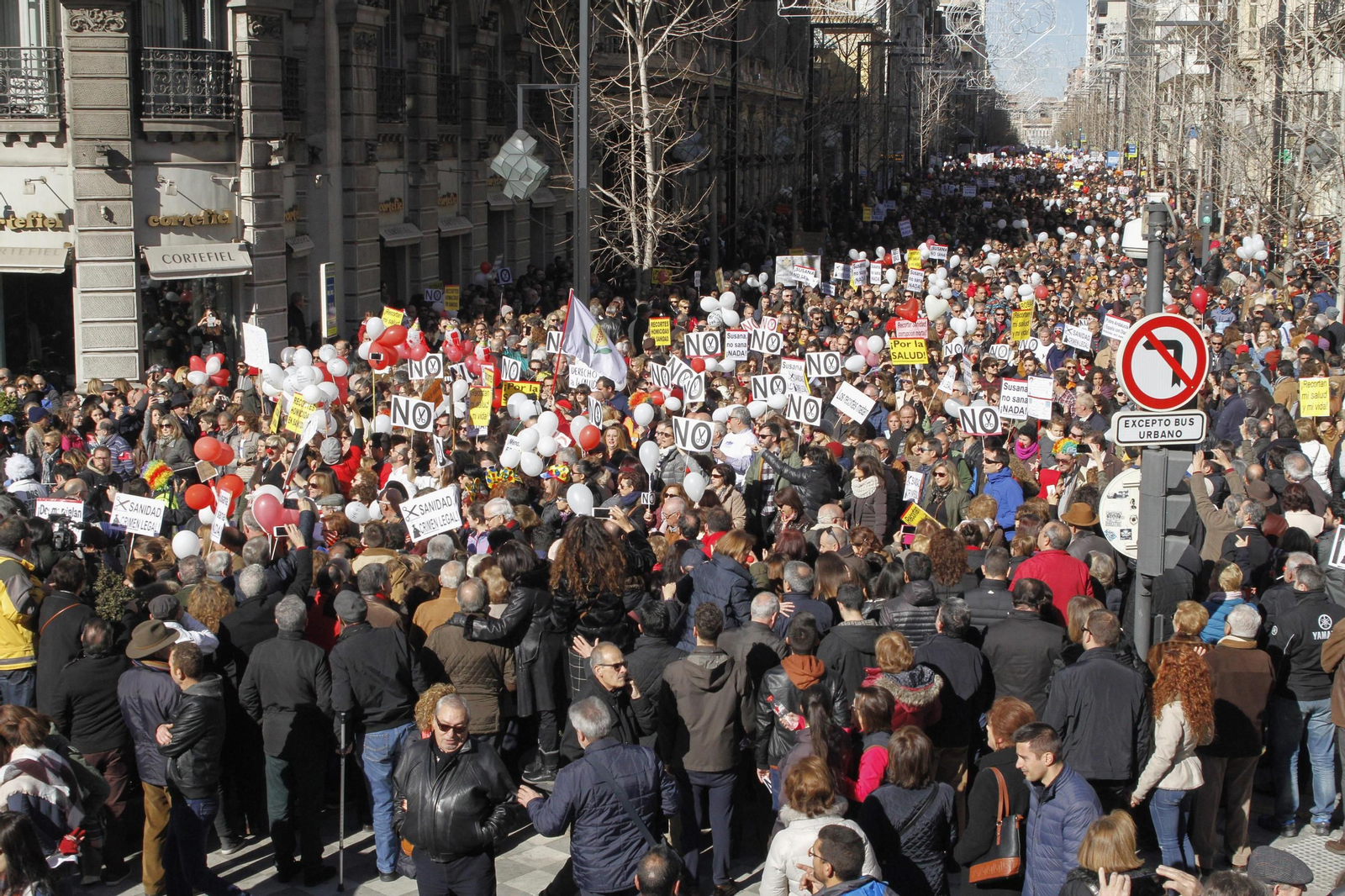 La marea blanca, en Granada