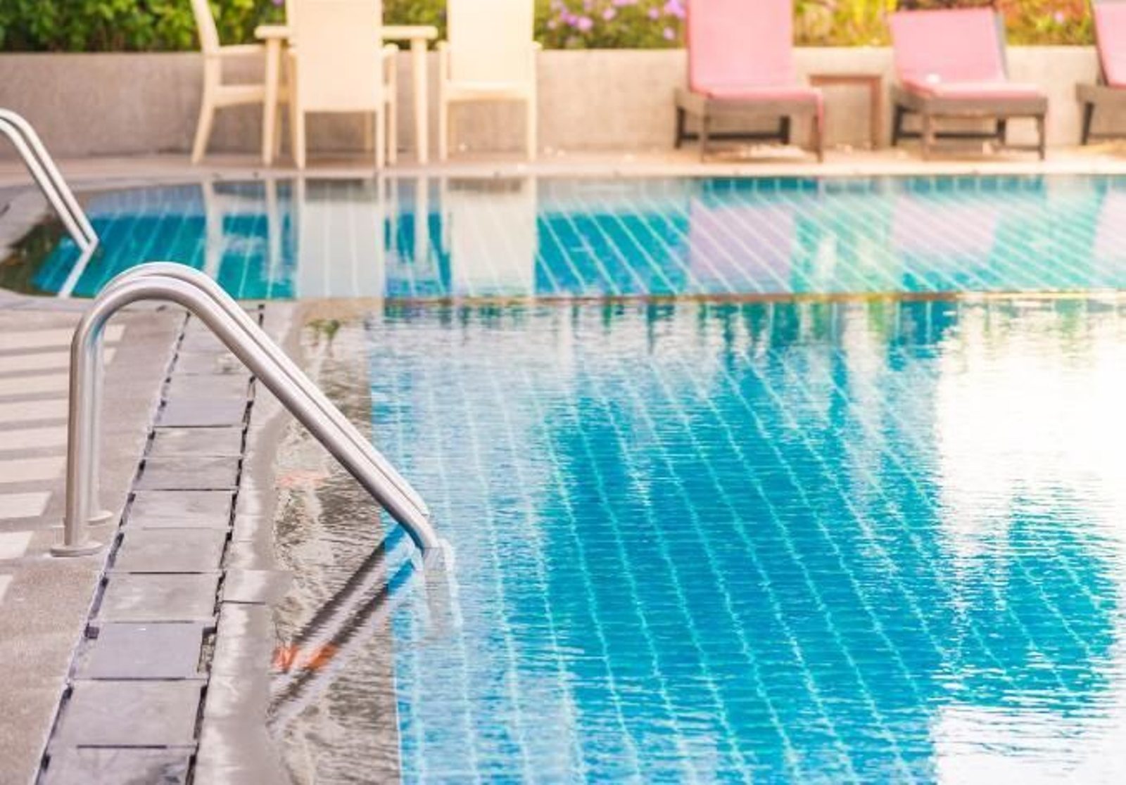 ¿Cuánto cuesta una piscina de obra? Precios en Sevilla 2024