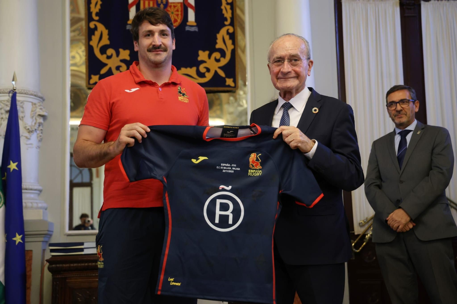 España y Fiyi, bienvenidas a Málaga en el Ayuntamiento