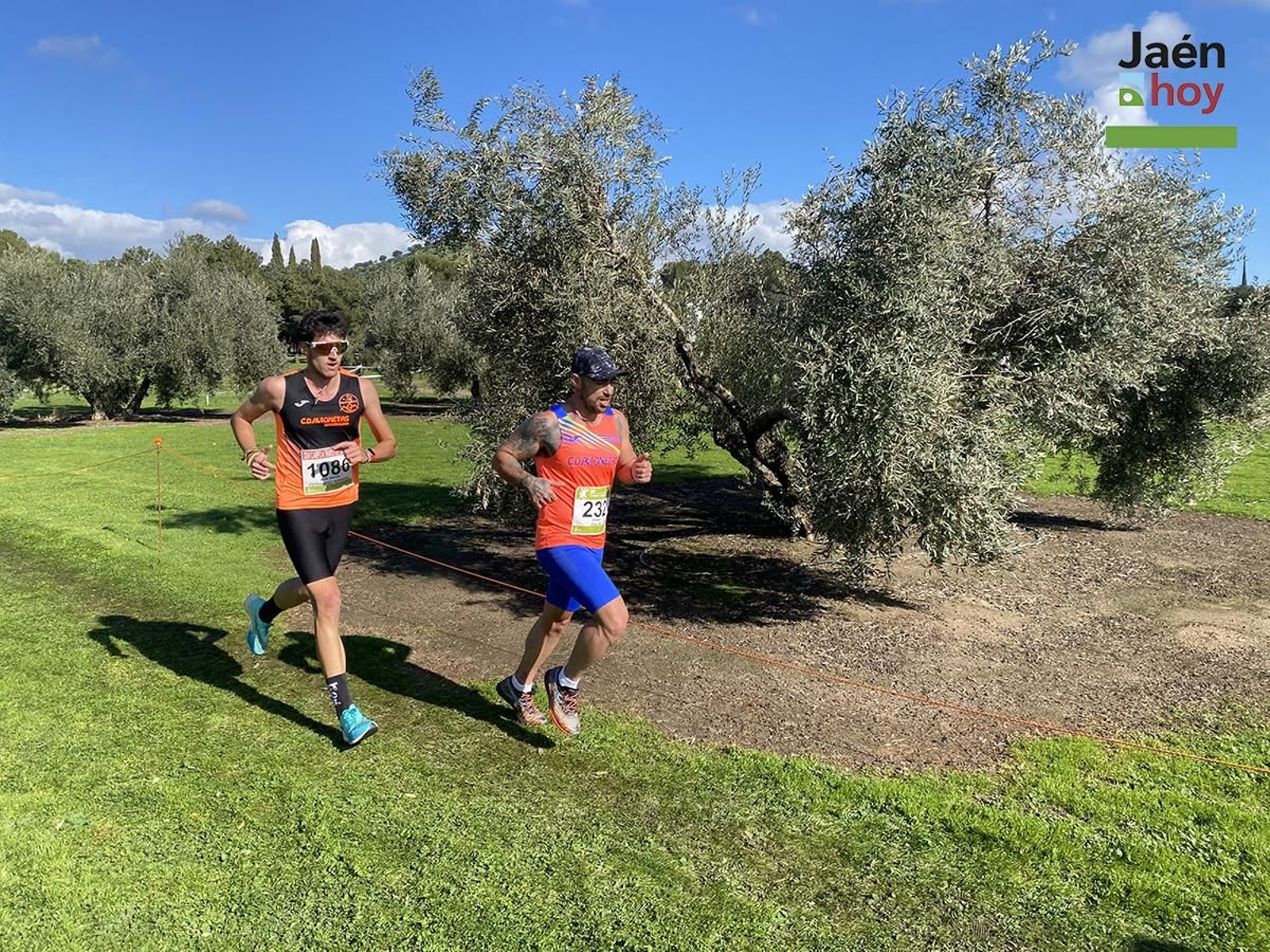 La carrera de La Garza de Linares en imágenes: búscate entre los asistentes