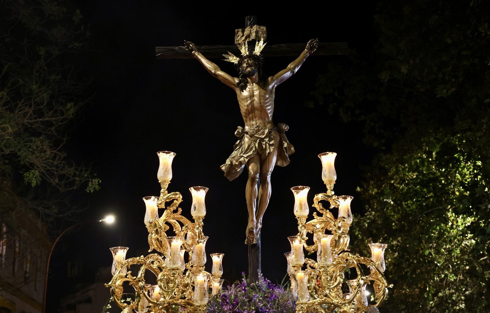 Las imágenes del traslado del Cachorro a la Catedral de Sevilla para la Magna