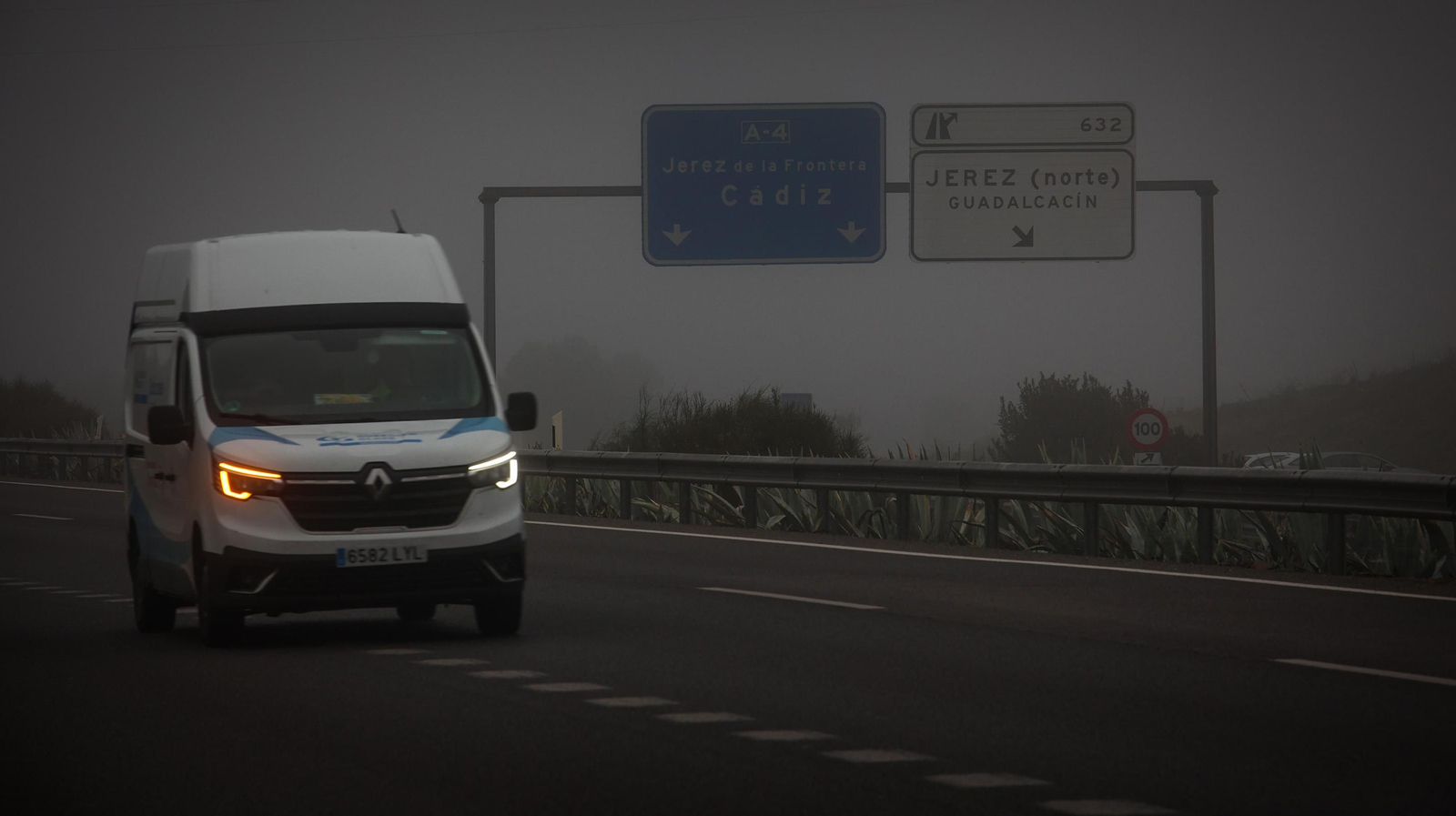Densa niebla en Jerez