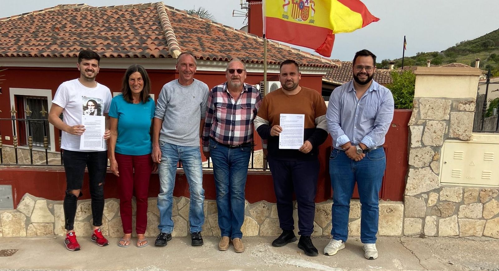 Reunión del PP con los vecinos de Limaria.