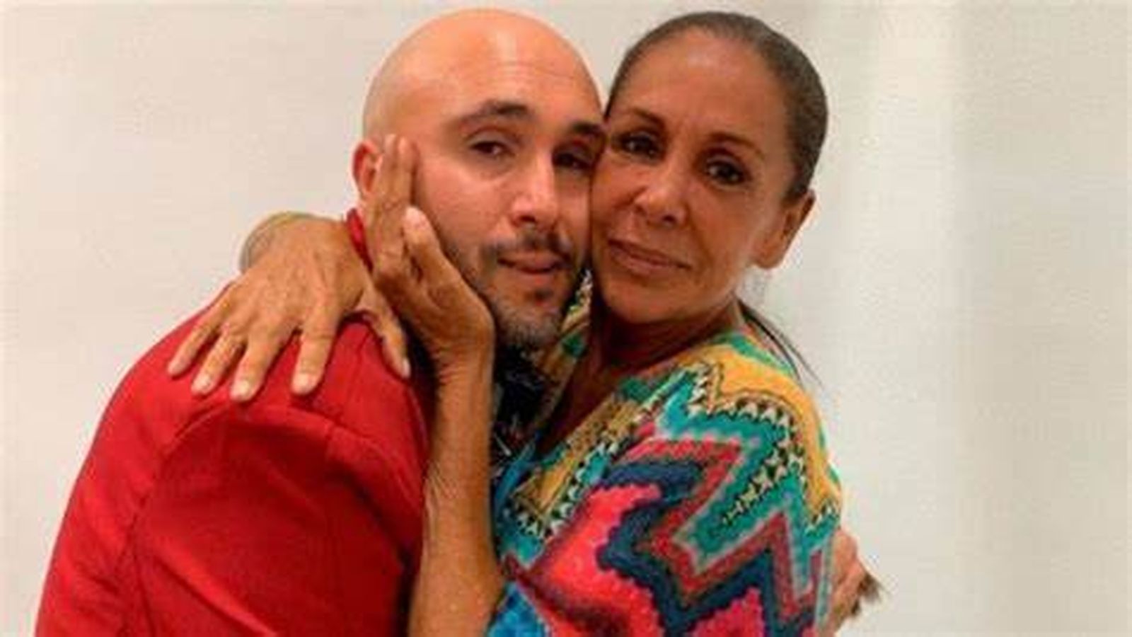 Kiko con su madre, Isabel Pantoja.
