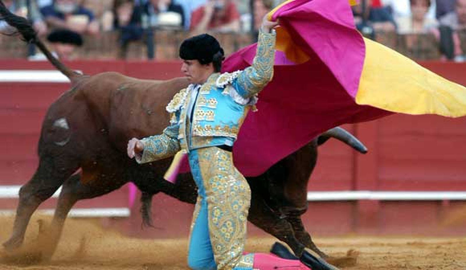 Toros Sevilla - El PP propone que la fiesta de los toros se declare ...