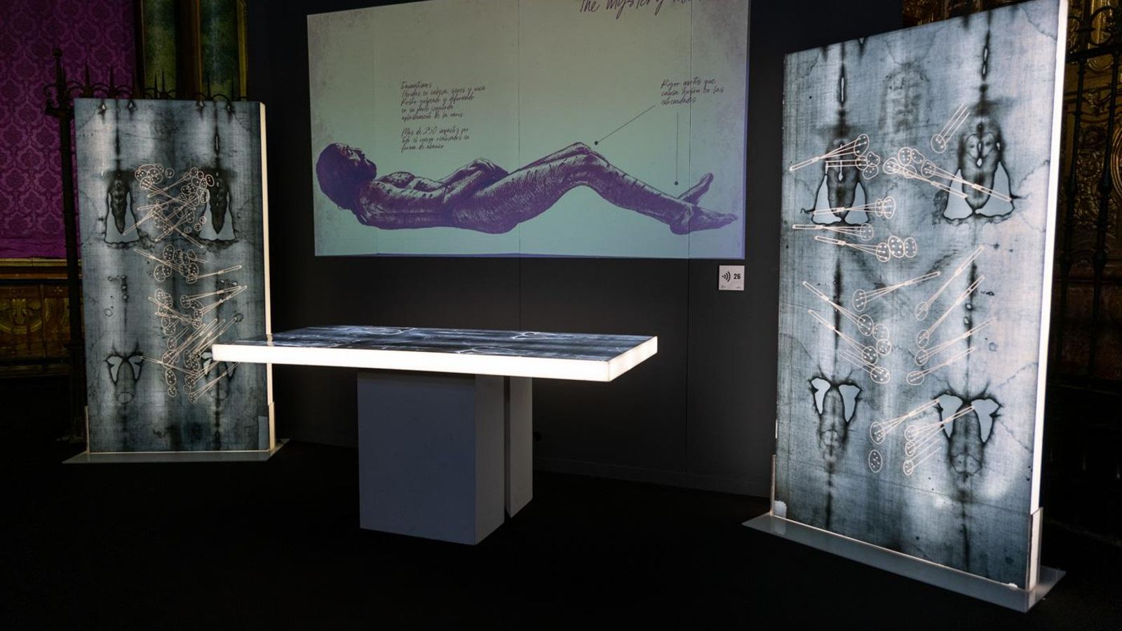 Inauguración de la exposición 'The Mistery Man'