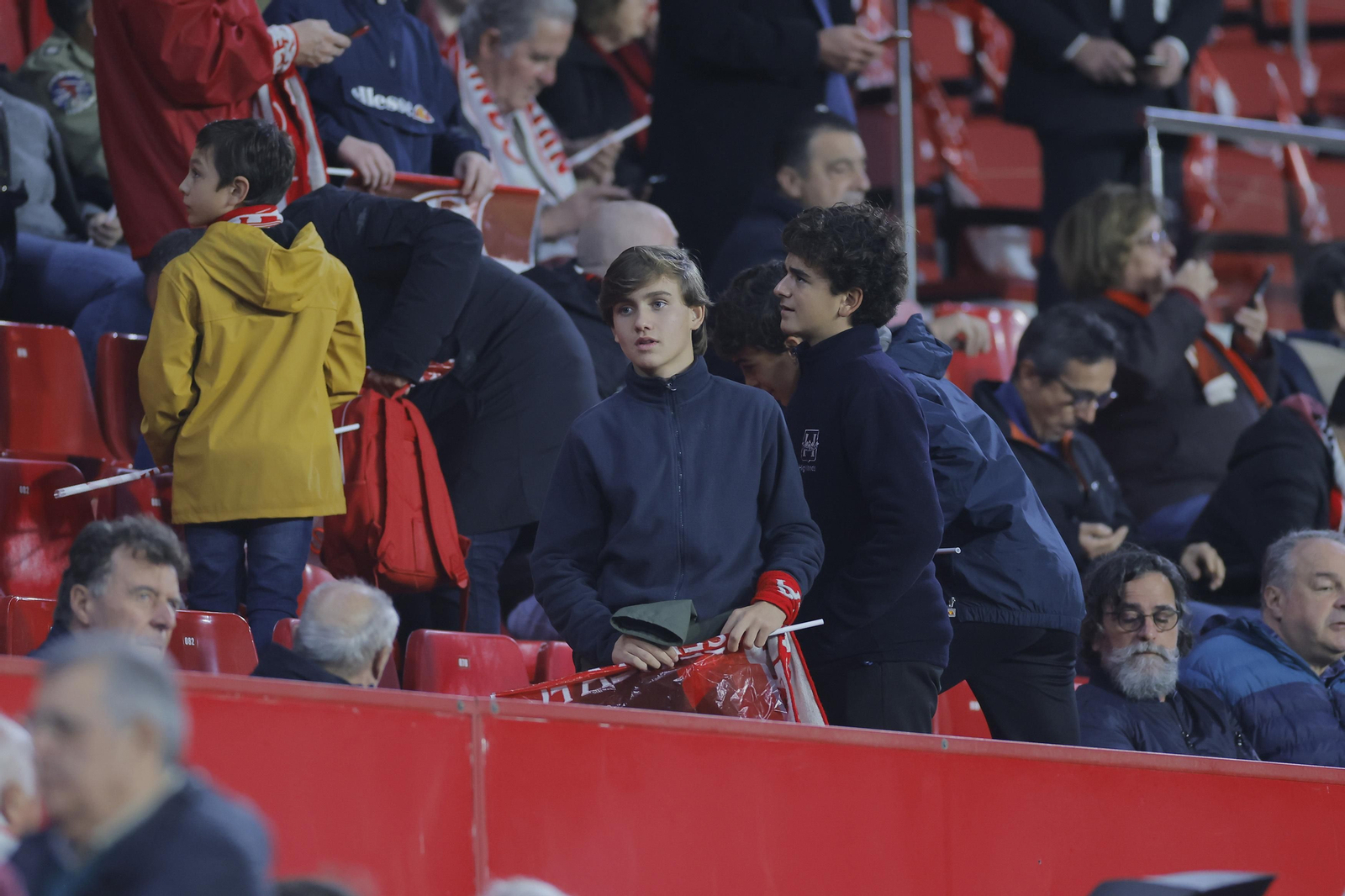 Búscate en las fotos del Sevilla Fc- PSV