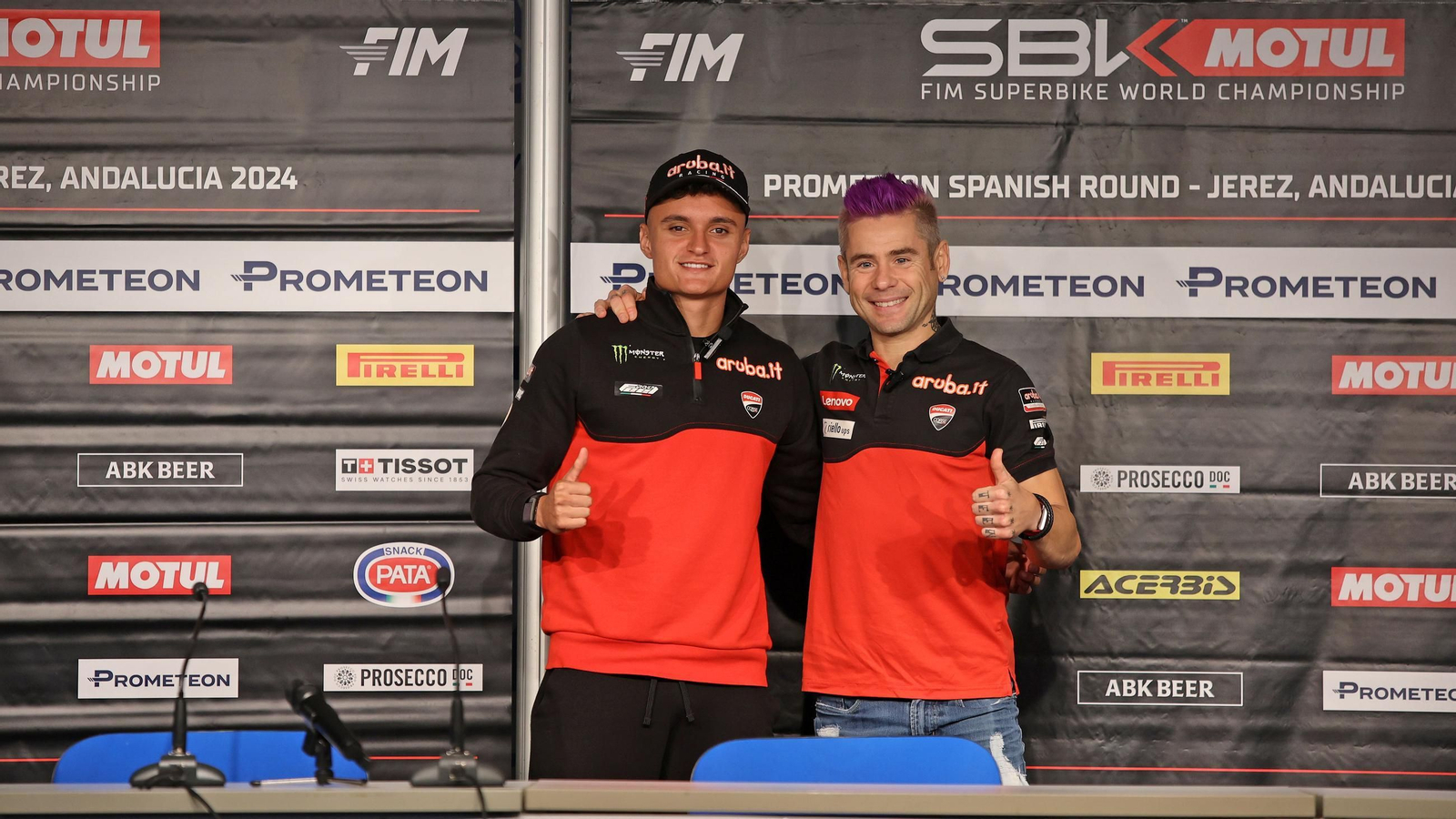 Galería de los preparatívos para la SBK en el Circuio de Jerez - Ángel Nieto