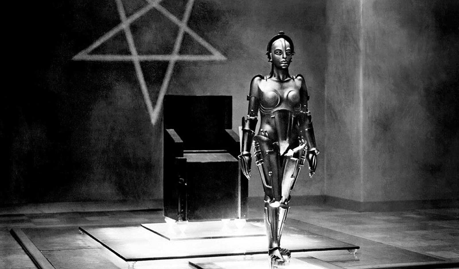 Androide femenino en Metrópolis. Frizt Lang. 1927