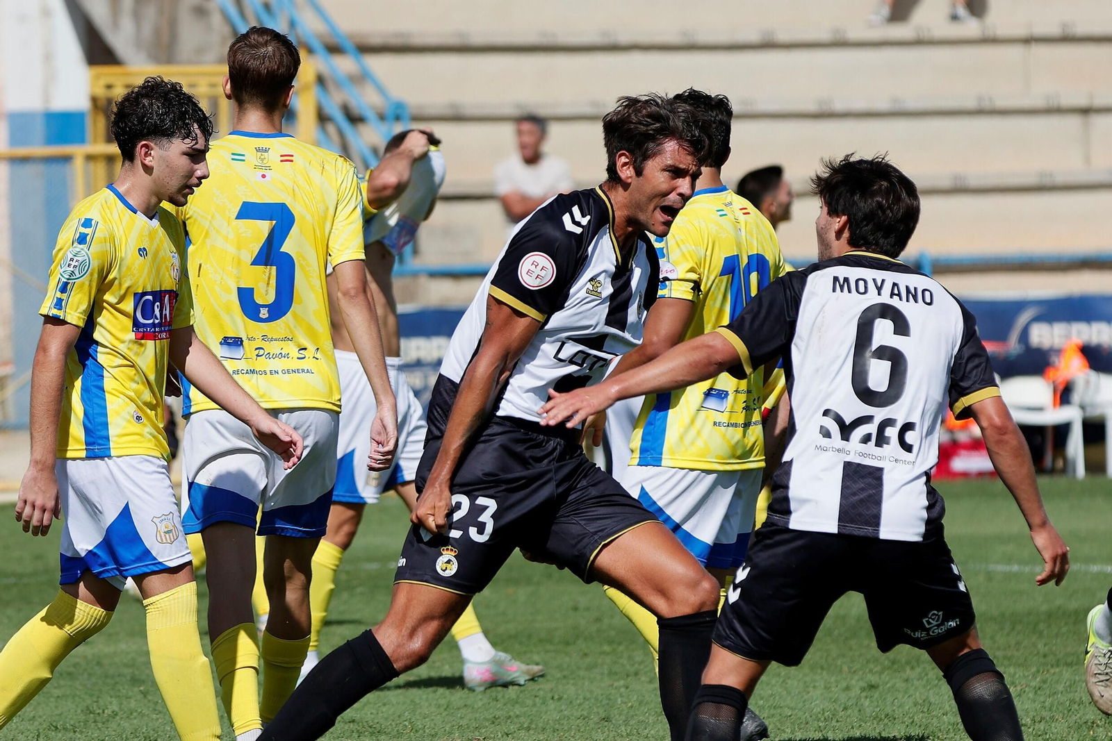 Las fotos de la victoria de la Balona en Coria